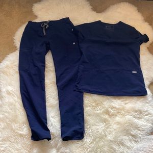 Figs Scrub uniform Set. Top and pants.